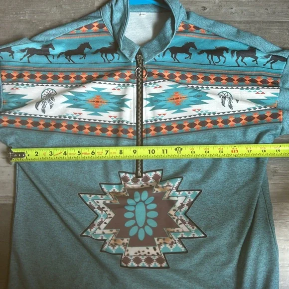 Blue Aztec Horse Print Half-Zip Up Jacket Womens 1XL Fits like Medium - Picture 3 of 9